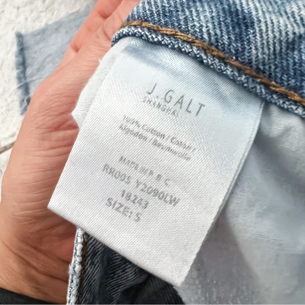 J GALT Brandy Melville High Rise Frayed Hem Straight Leg Jeans - Picture 5 of 9